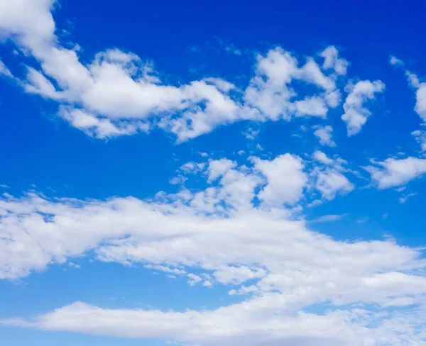 Blauwe Lucht Als Achtergrond — Stockfoto