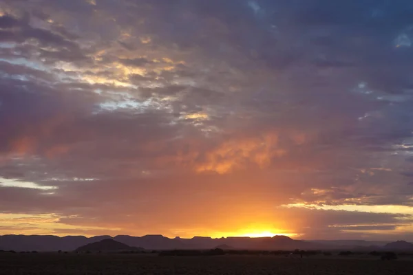 Amanecer Africano Sobre Montañas — Foto de Stock