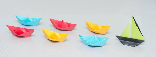 Origami Leadership Comme Concept — Photo