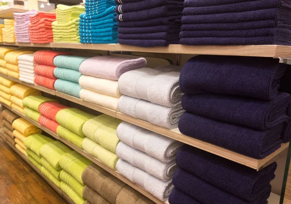 New Towels Shelves — Stock Photo, Image