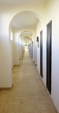 Koridorun bakış açısı                    