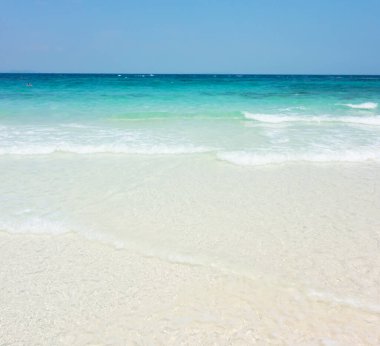 Parlak, güzel tropikal deniz