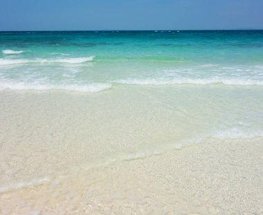 Parlak, güzel tropikal deniz