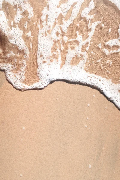 Прозрачная Мягкая Волна Песчаном Пляже — стоковое фото