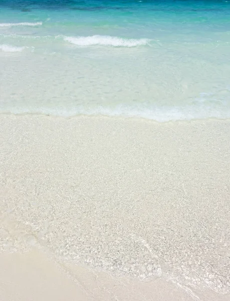 Beautiful Sandy Tropical Beach — Stock Photo, Image