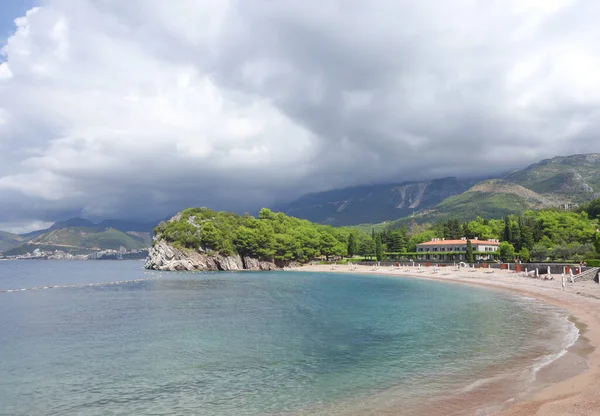 黑山Budva Riviera的Milocer海滩 — 图库照片
