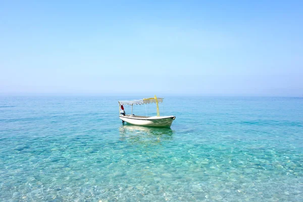 Barco Hermoso Mar — Foto de Stock