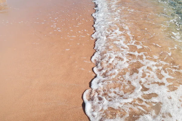 砂浜の波 — ストック写真