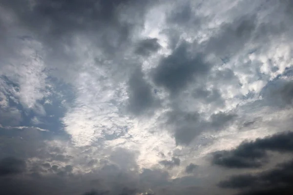 Drammatico Cielo Piovoso Sfondo Tempesta — Foto Stock