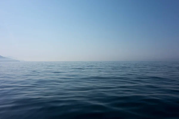 Vackert Hav Och Blå Himmel — Stockfoto