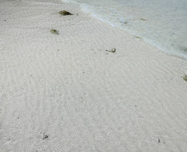 Красивый Тропический Пляж Волны Белом Песке — стоковое фото