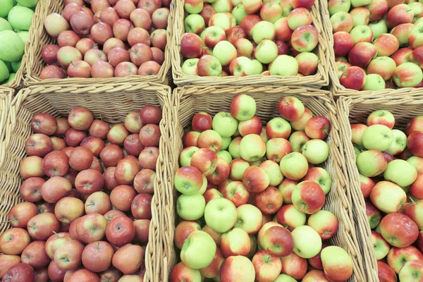 Ripe Apples Market — Stock Photo, Image