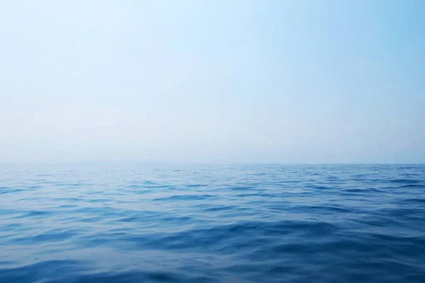 Mar Calmo Azul Bonito — Fotografia de Stock