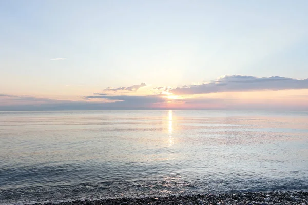 Πρωινή Ήρεμη Θάλασσα Όμορφη Ανατολή Ηλίου — Φωτογραφία Αρχείου