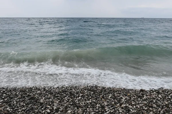 Pebble Beach Stormy Sea — Stock Photo, Image