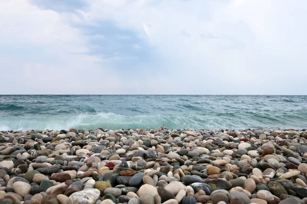 Spiaggia Ghiaia Mare Blu — Foto Stock