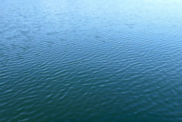 Modrá Vodní Plocha Jako Pozadí — Stock fotografie
