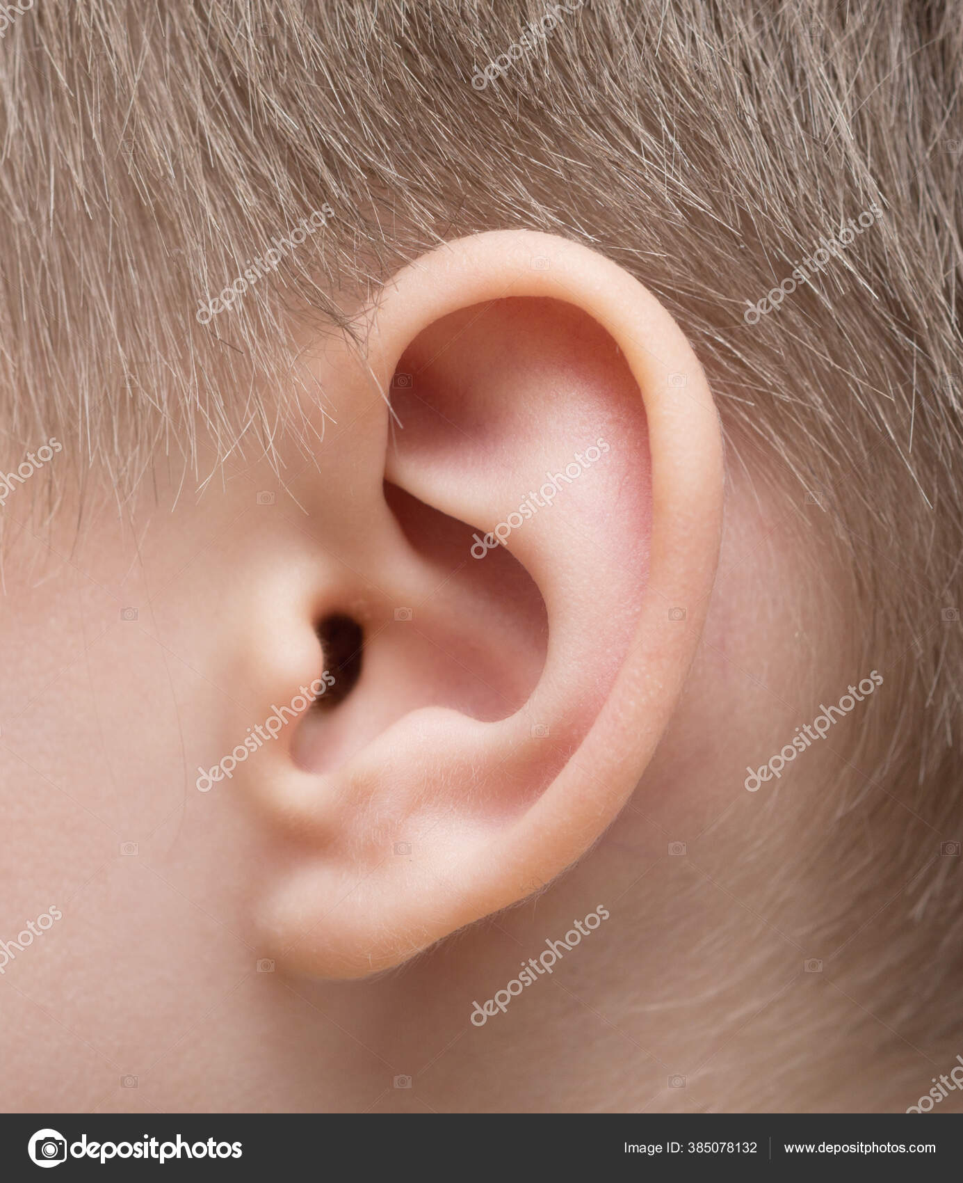 Close Shot Child Ear Stock Photo by ©ruslanchik 385078132