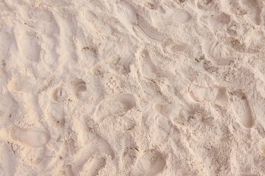 Arkaplan olarak kumsal