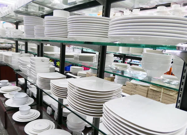 New Plates Shelves — Stock Photo, Image