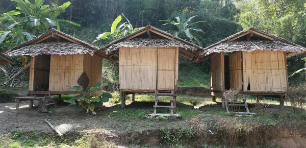 Rangée Maisons Bambou Bois — Photo