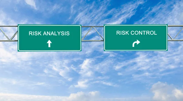 Road Sign Risk Control Analysis — Stock Photo, Image