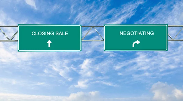 Road Signs Closing Sale Negotiation — Stock Photo, Image