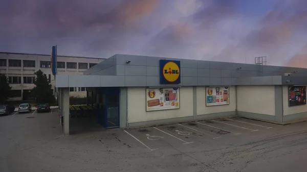 Velingrad Bulgarije Juli 2018 Lidl Supermarkt Logo Luchtfoto Zonsondergang Lidl — Stockfoto