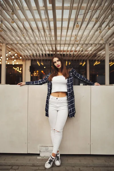 Portrait Beautiful Brunette Girl Street — Stock Photo, Image