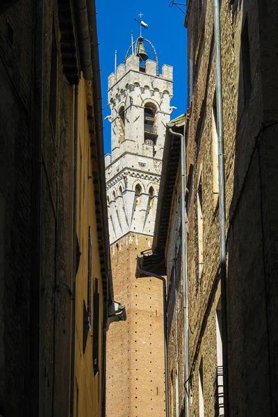 Pěkný Výhled Hlavní Náměstí Věž Siena Toskánsko Itálie — Stock fotografie