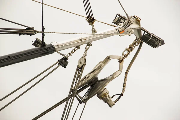 Industrial fishing crane — Stock Photo, Image