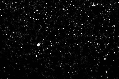 Kar fırtınası doku. Siyah arka plan, ışıkları bokeh vurdu kar taneleri havada uçan