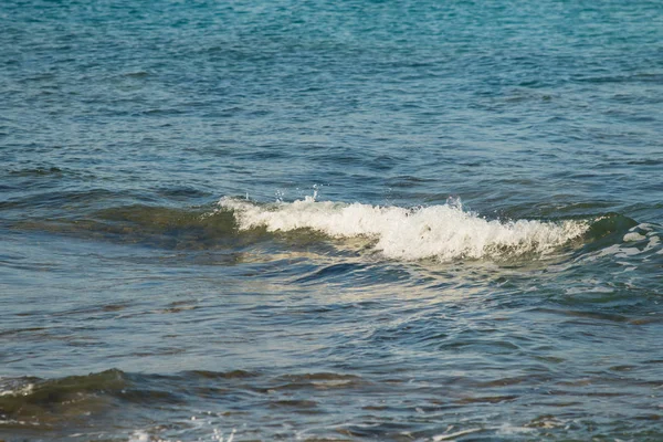 Tengeri Surf Hullám Strandon Táj — Stock Fotó