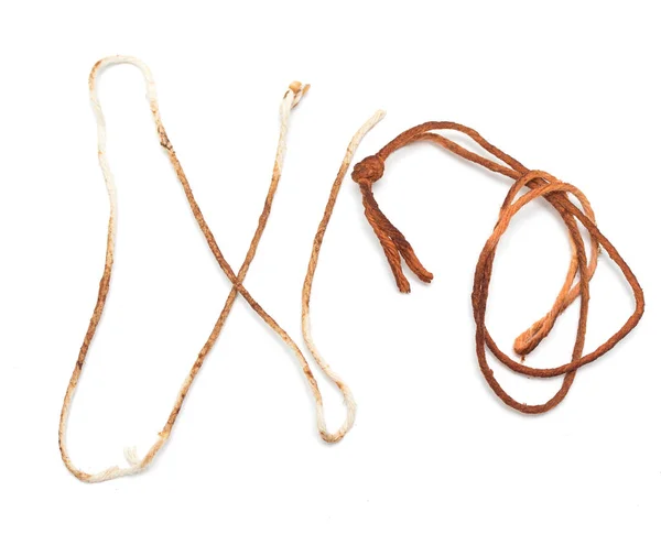 白色背景上的旧绳子 — 图库照片
