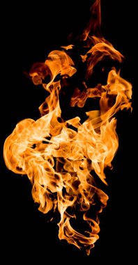 parlak siyah bir zemin üzerine ateş Alevi