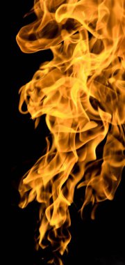 alevler siyah arkaplanda