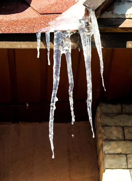 Icicles Eaves — Stock Photo, Image