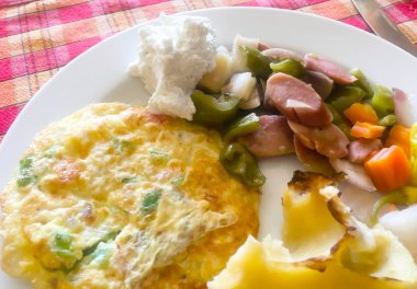 et makarna sebze yemek