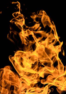 alevler siyah arkaplanda