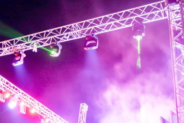 Festivaller duman bulanık gece aydınlatma