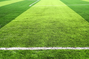 boş yapay futbol sahası 