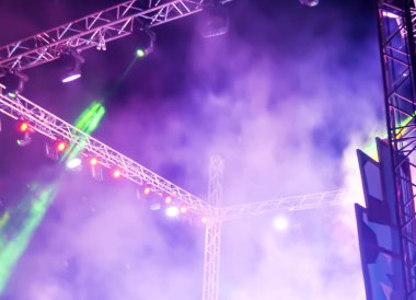 Festivaller duman bulanık gece aydınlatma
