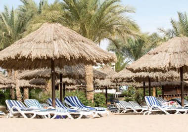 kumlu plaj şezlong, peyzaj