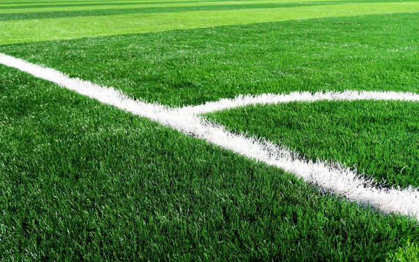 boş yapay futbol sahası 