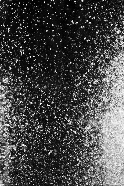 Kapky Vody Vzduchu Černém Pozadí Rozmazané — Stock fotografie