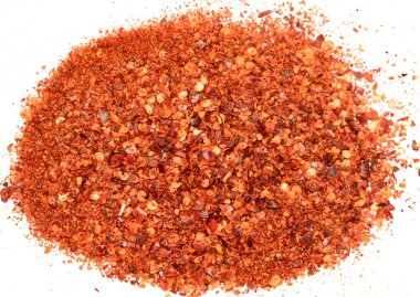 Zemin kırmızı biber biber izole üzerinde beyaz arka plan