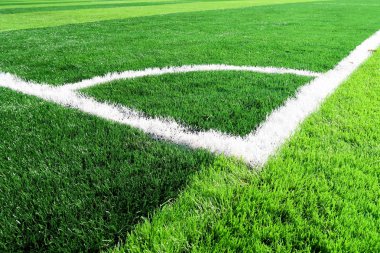 boş yapay futbol sahası 