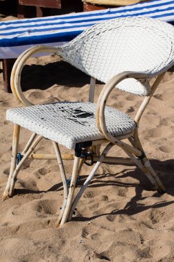 sandalye ve masa üzerinde sokak, iç Cafe