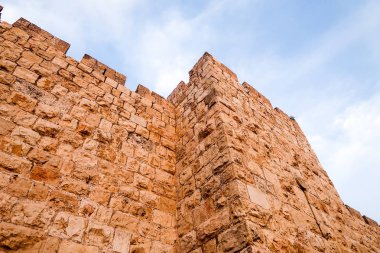 Eski duvar kireçtaşı Mimarlık