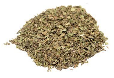 Kurutulmuş rendelenmiş yeşil yaprakları çay, nane, tütün